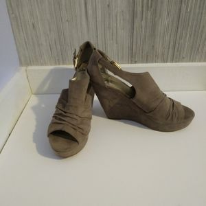 Fergalicious brown women's size 8 wedge heels